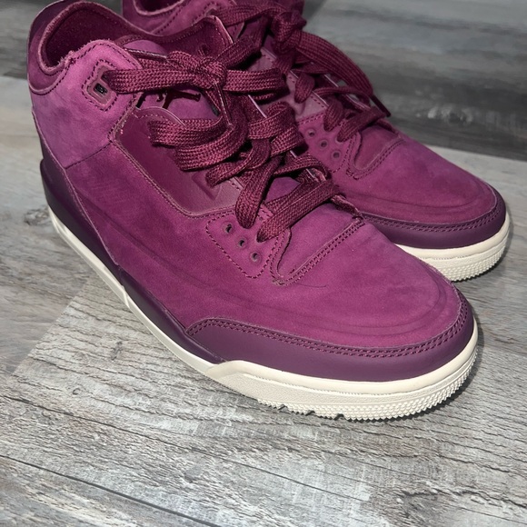 Jordan 3 - Picture 8 of 11